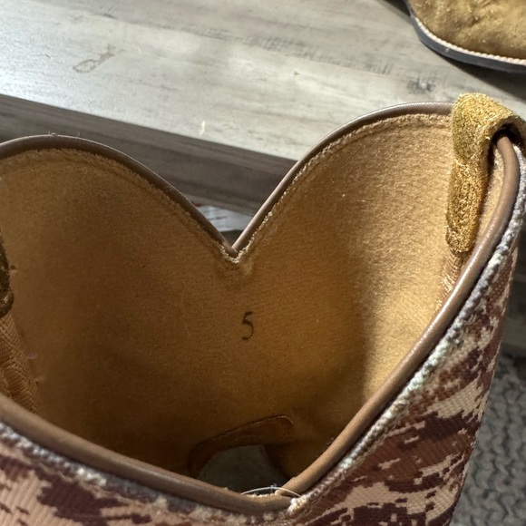 Ariat Boys Tan Leather Cowboy Boots